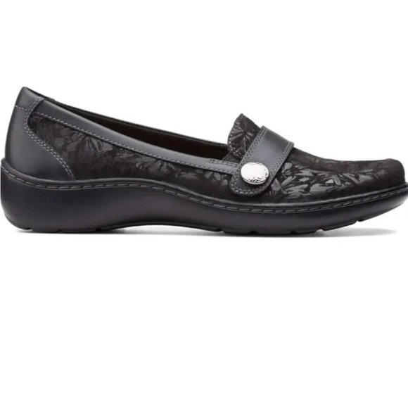 Like New! Clark’s Cora ‘Daisy’ Black - Picture 3 of 6
